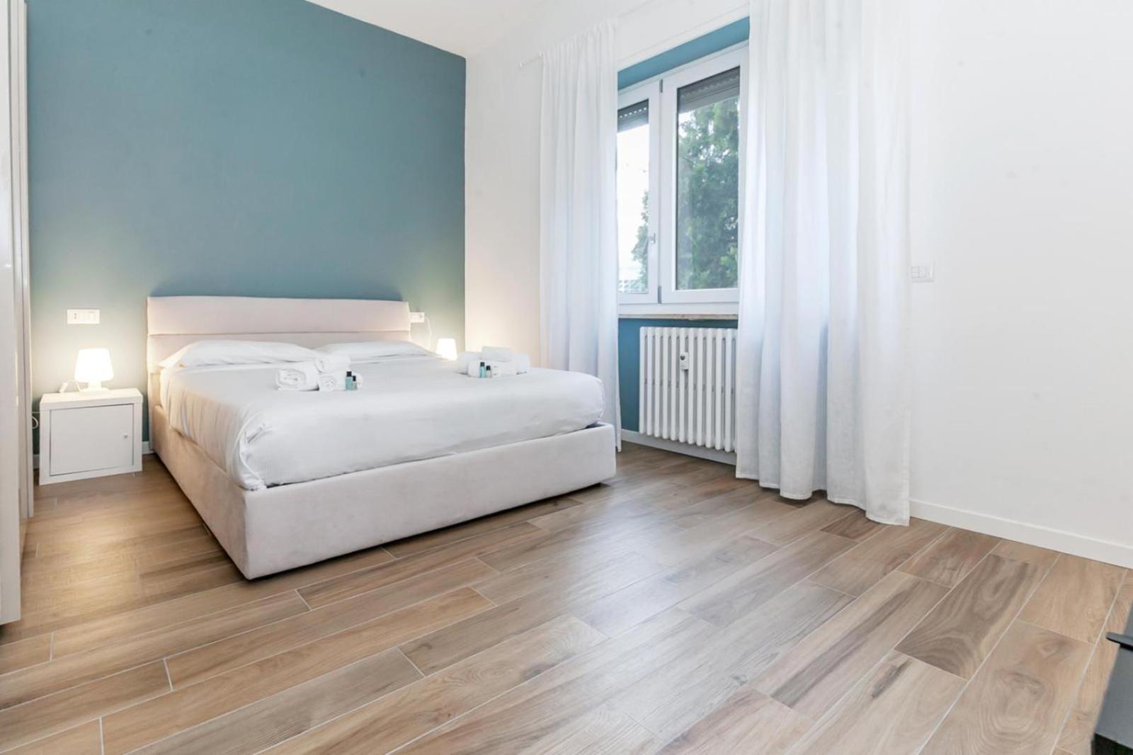 "Movie Heaven" Metro-Centric & Luxury Hub Apartment Milan Bagian luar foto